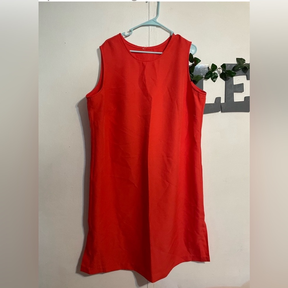 Women’s size 2X dress